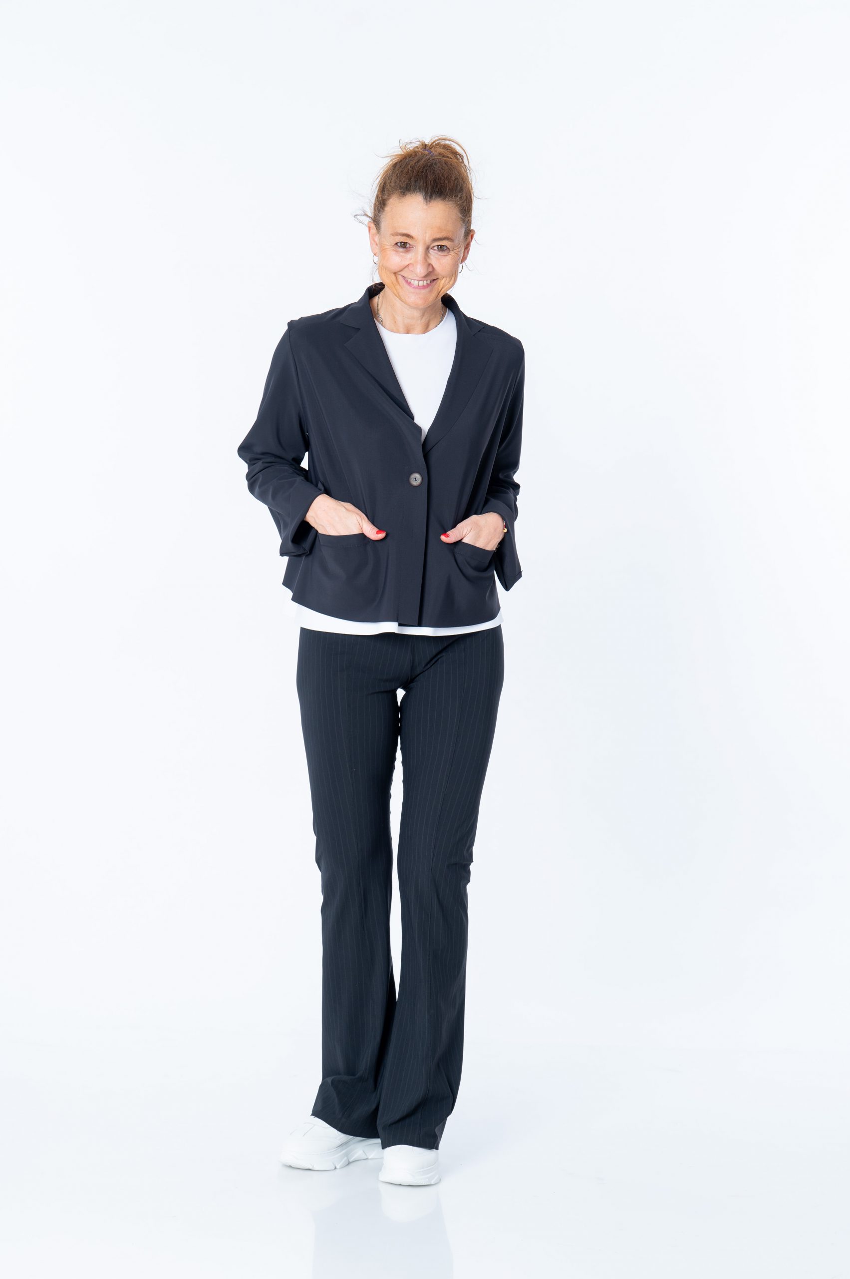 SASSENBACH_STYLE Jacke/Kurzblazer Elisabet schwarz 