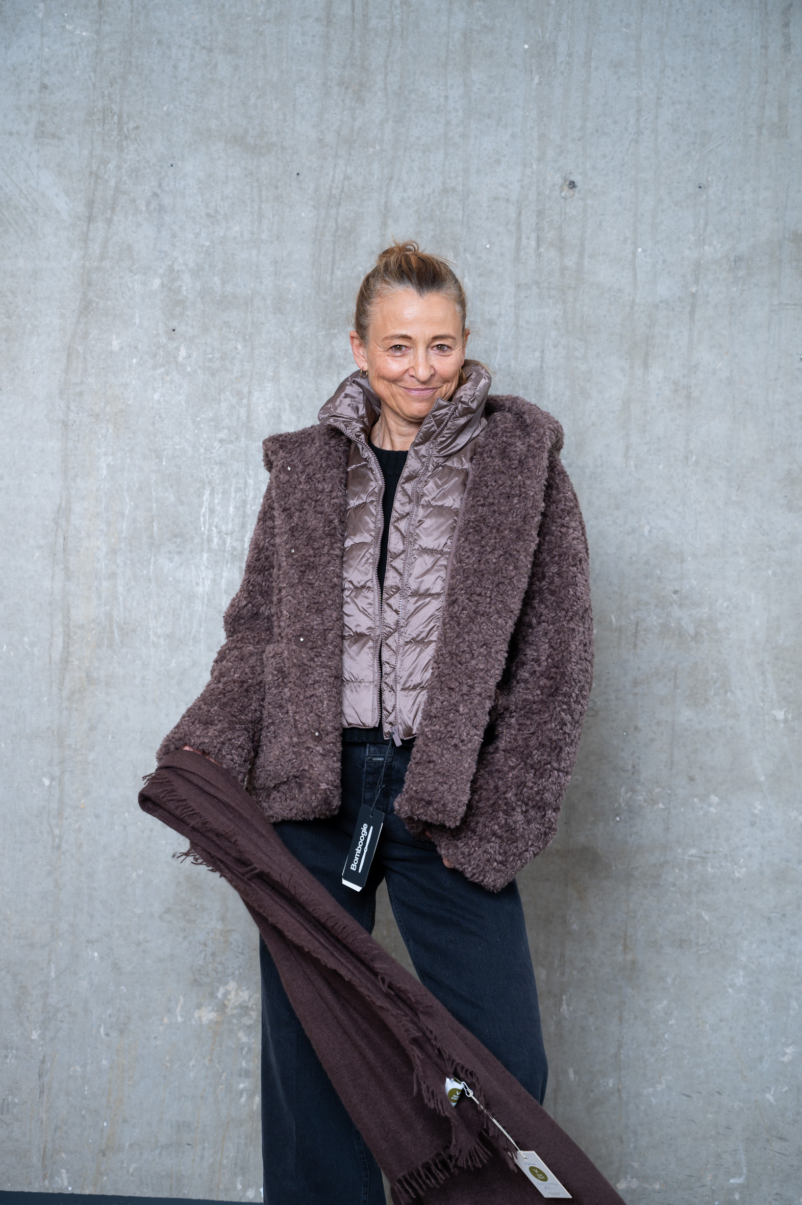 BOMBOOGIE Jacke urban bronze