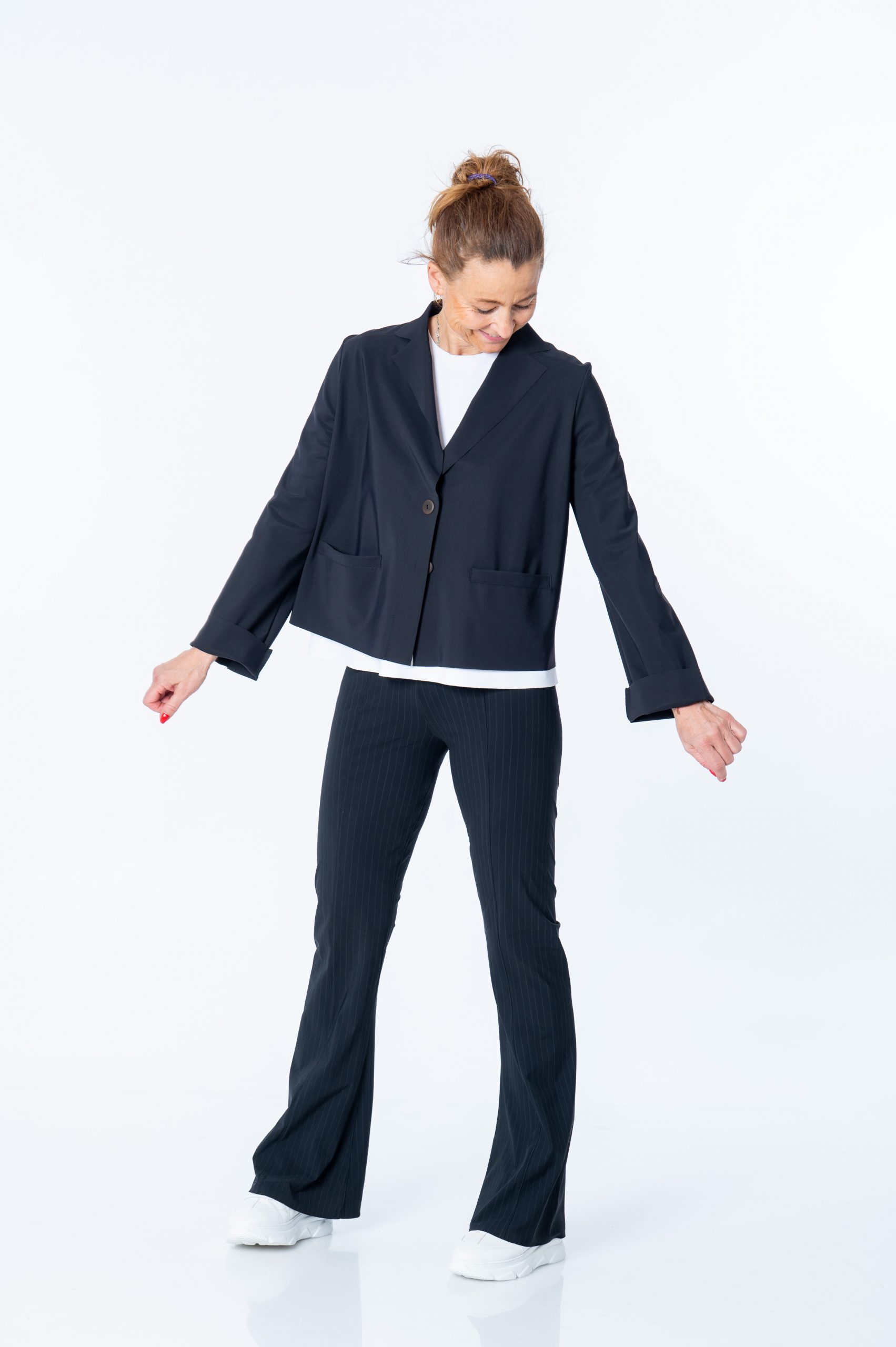 SASSENBACH_STYLE Jacke/Kurzblazer Elisabet schwarz 