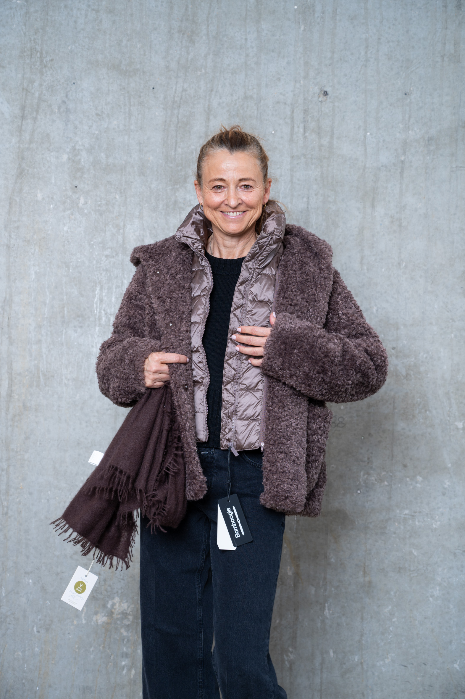 BOMBOOGIE Jacke urban bronze