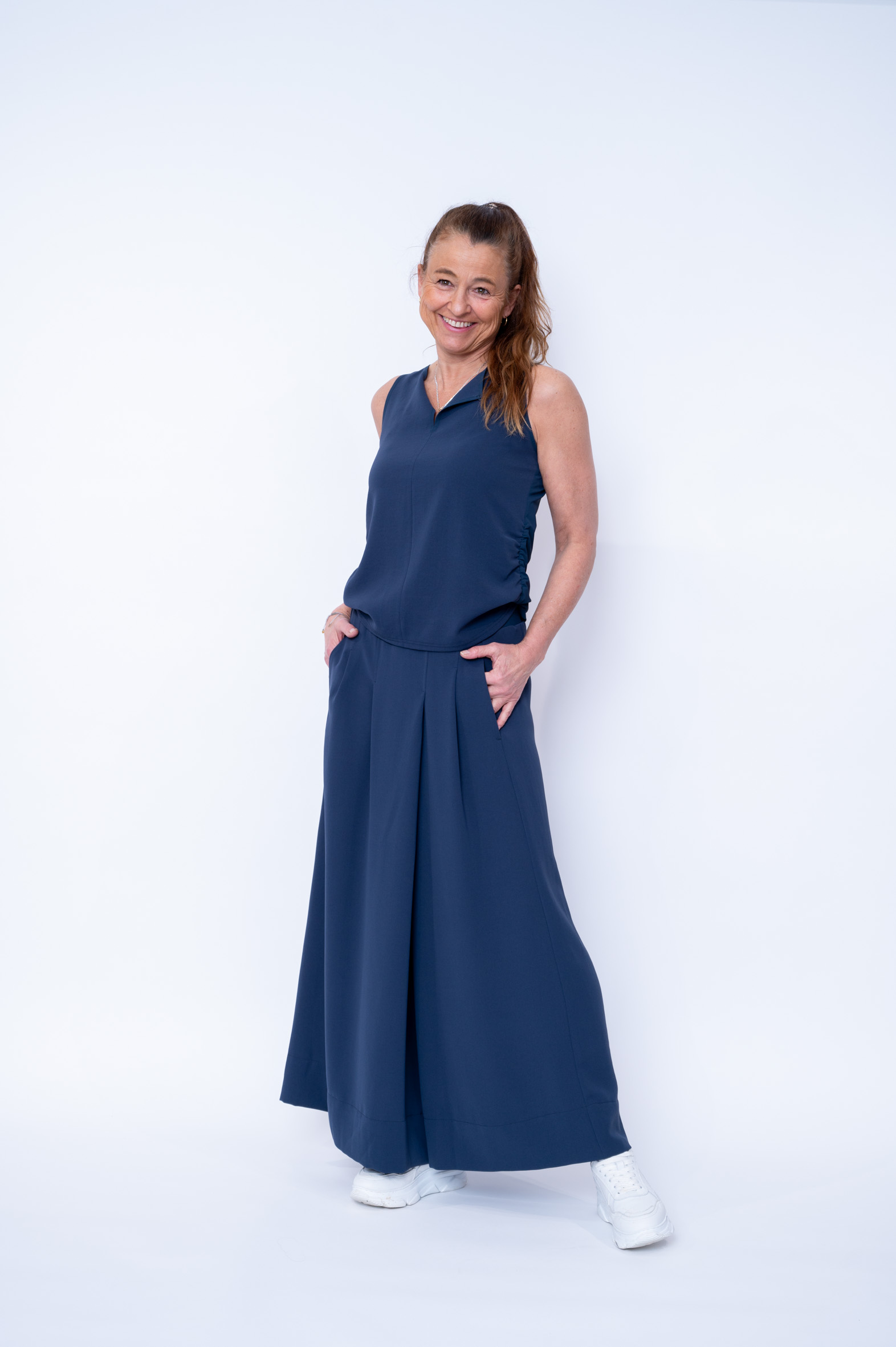 ANIA SCHIERHOLT Top 3004/89 ocean 2