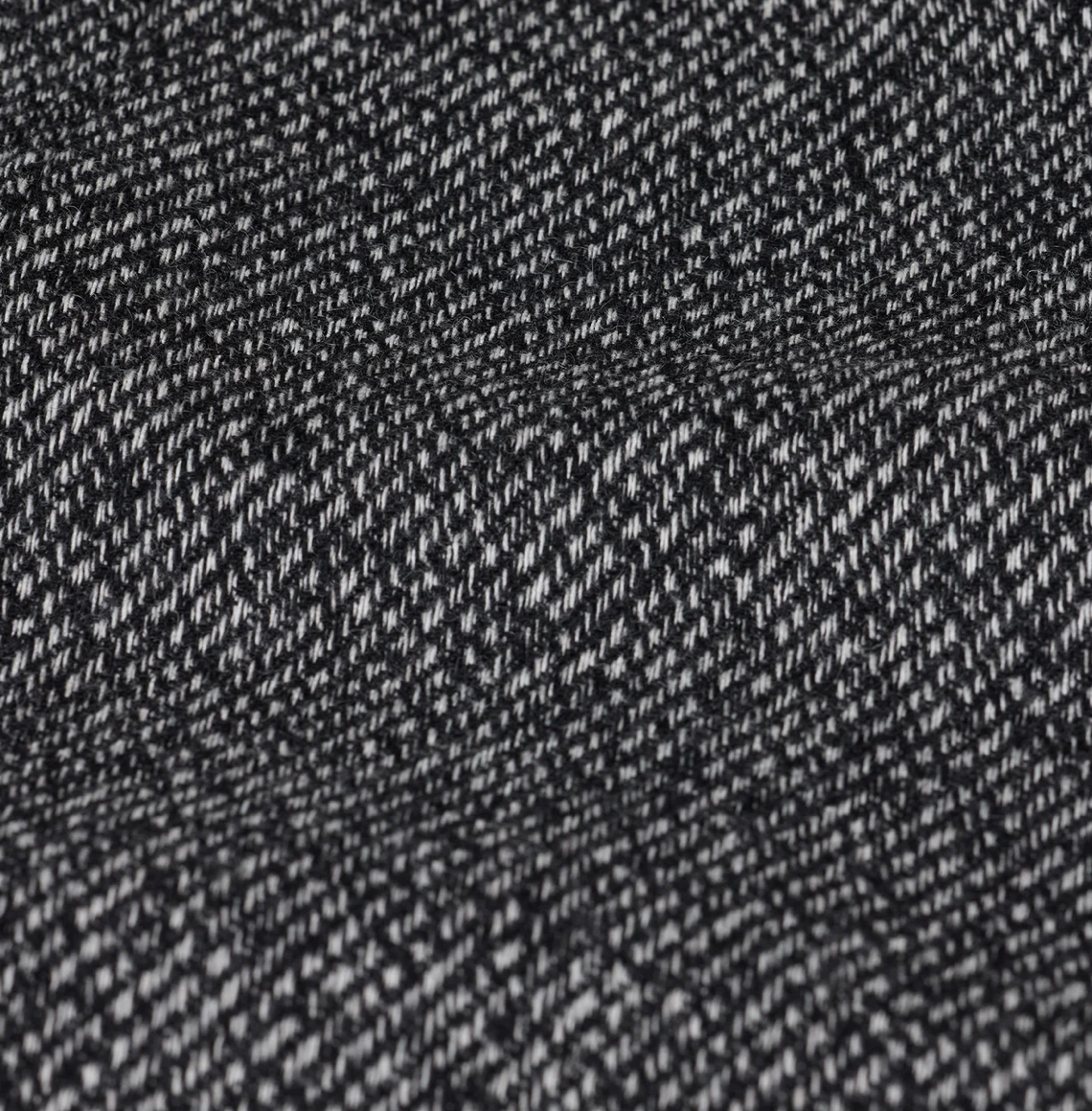 CLOSED Mouliné Mantel