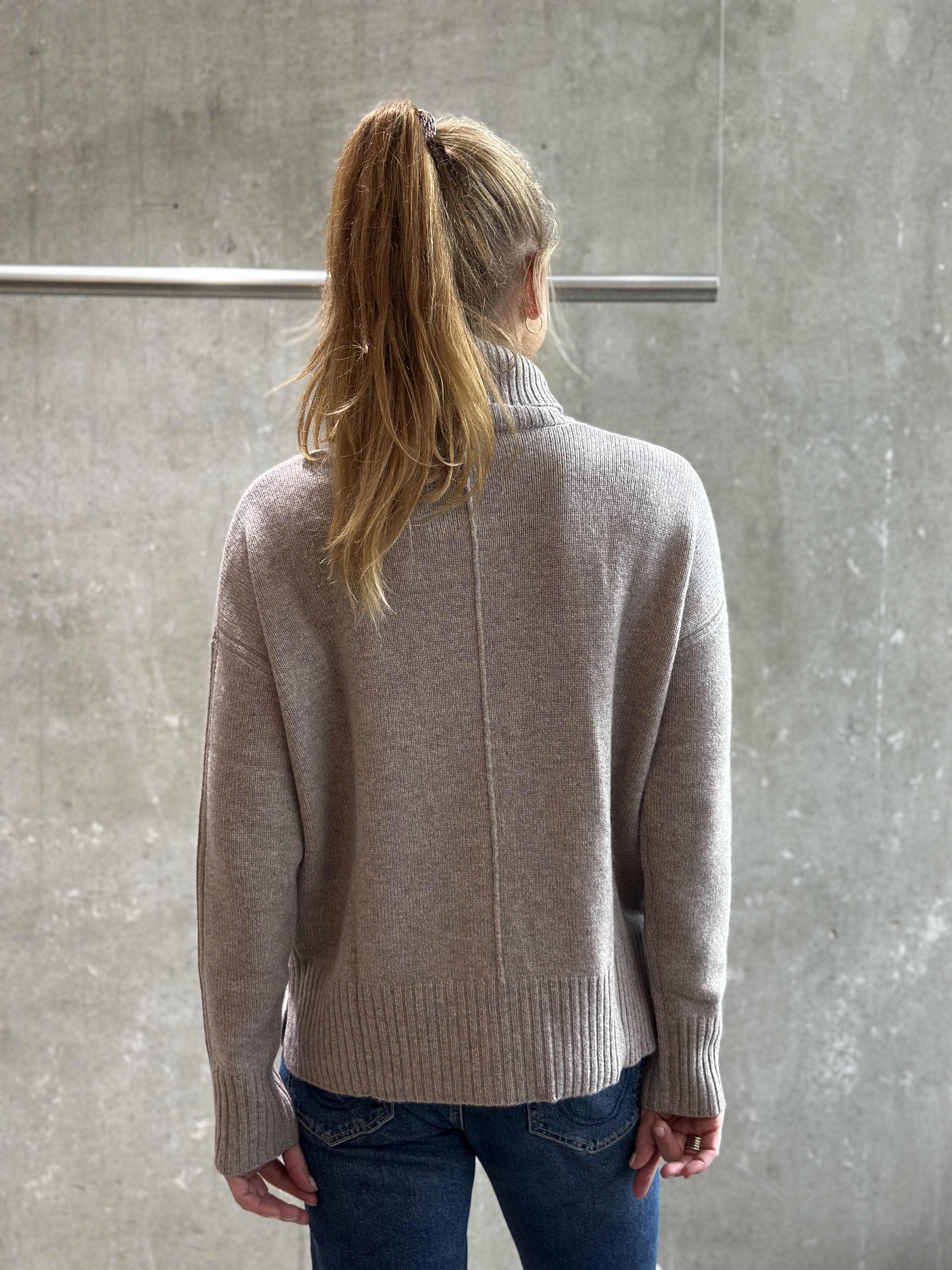 ABSOLUT CASHMERE Rolli CANDACE  in 2 Farben