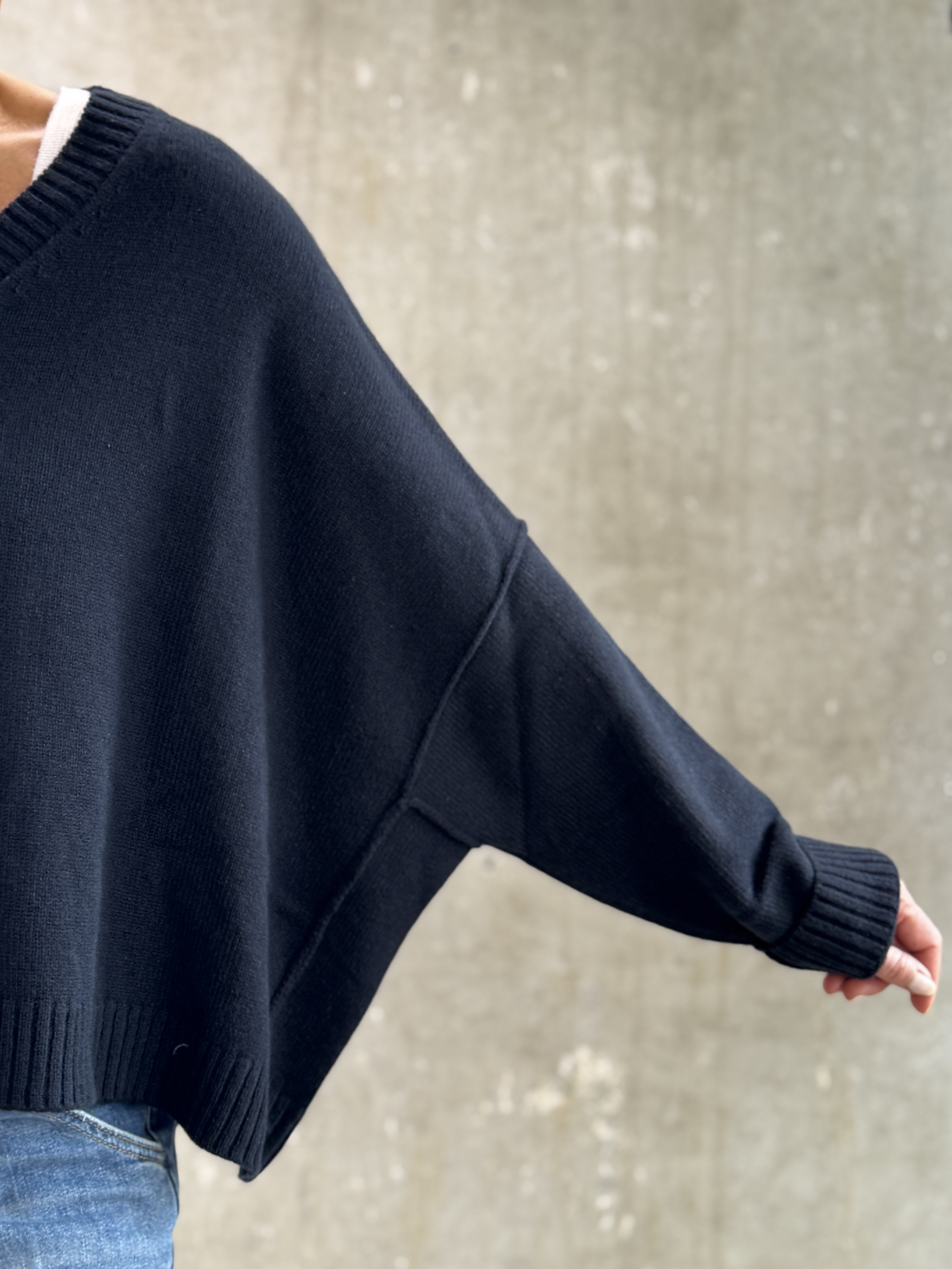NARLI V-Pullover mocha und night 