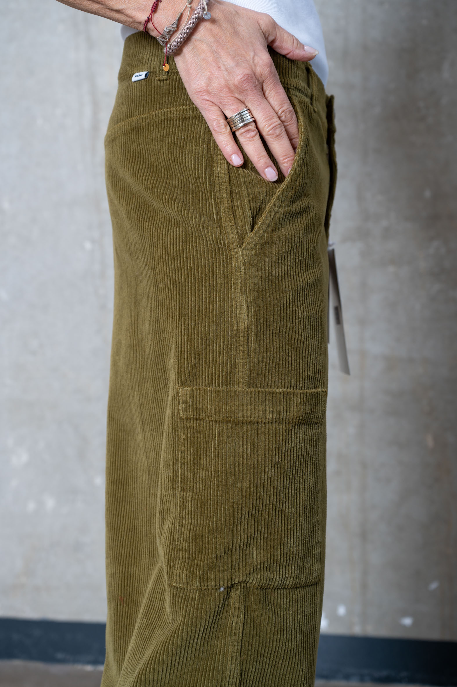 NARLI CARGO-Cord-Hose night & khaki 38-800 