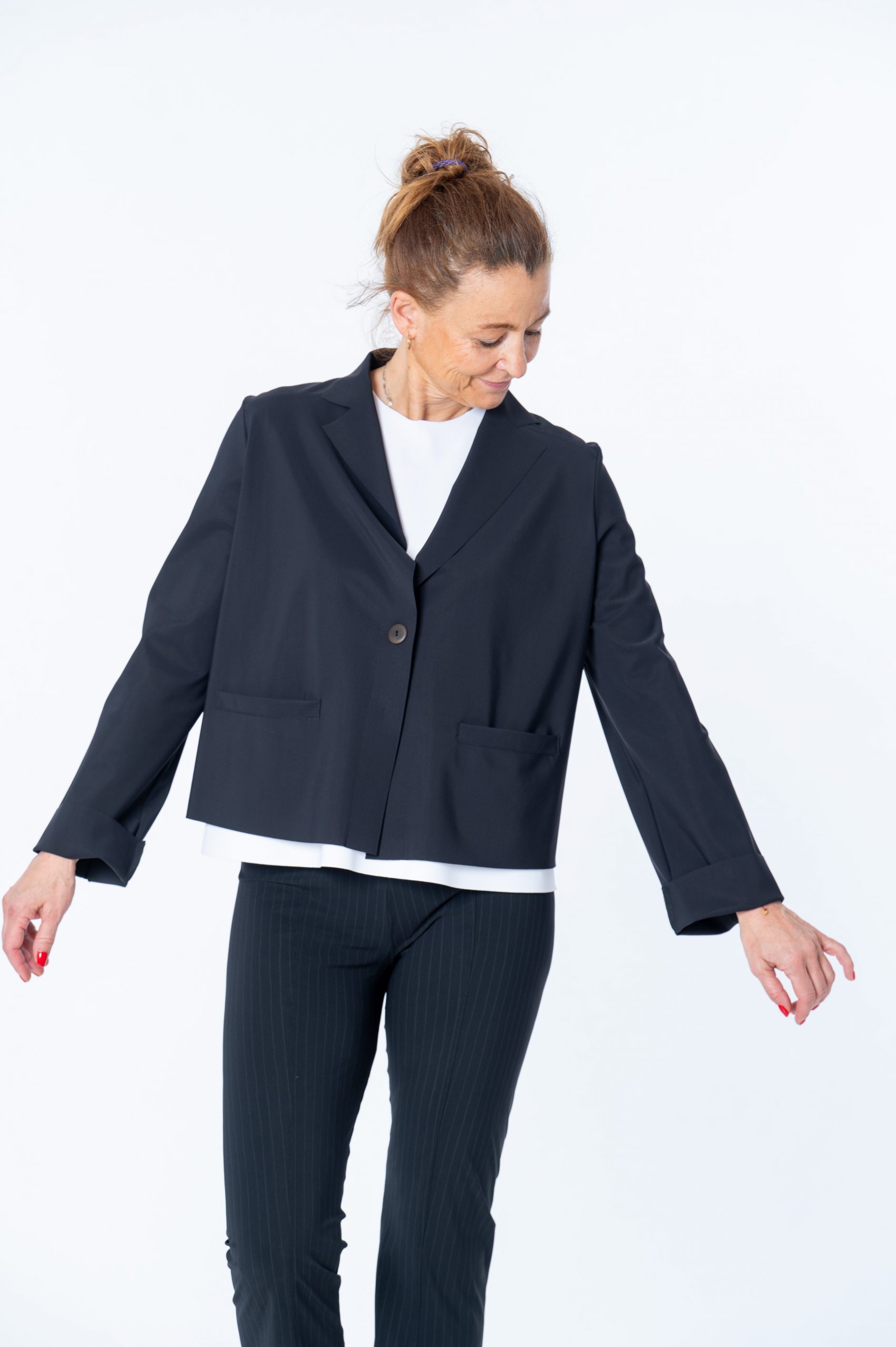 SASSENBACH_STYLE Jacke/Kurzblazer Elisabet schwarz 