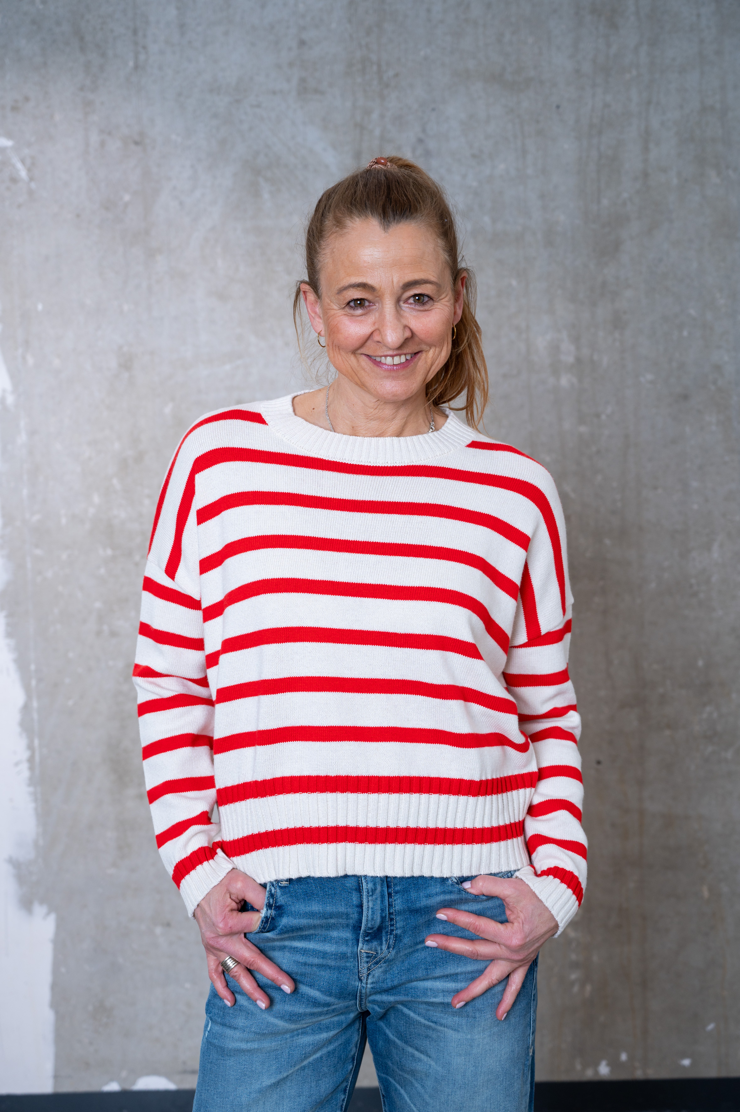 HANDMADE Pullover ecru-tomato